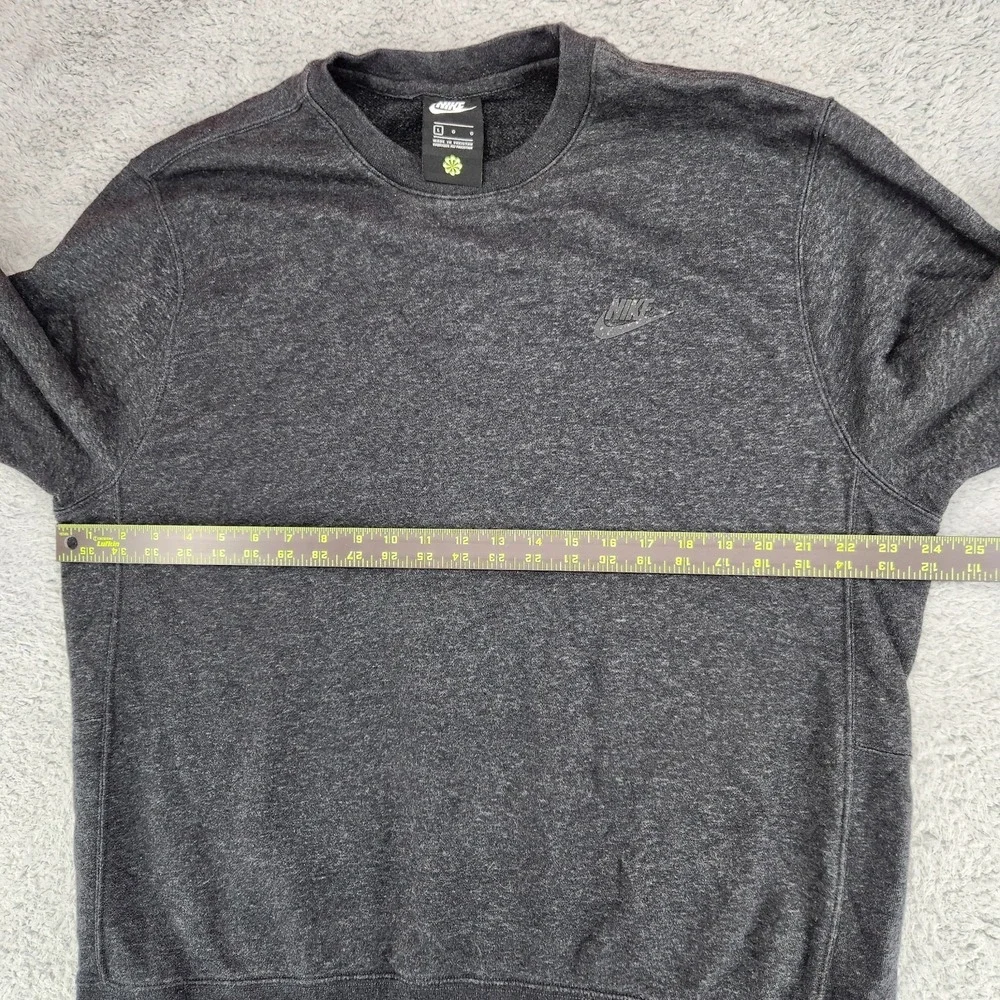 Nike Swoosh Splatter Logo Sweatshirt Mens L Gray Crewneck Pullover